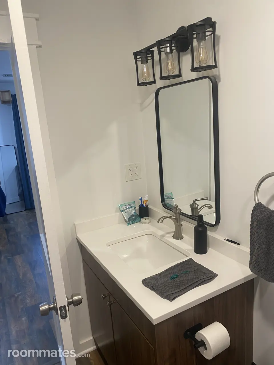 Profile photo 5 of 7