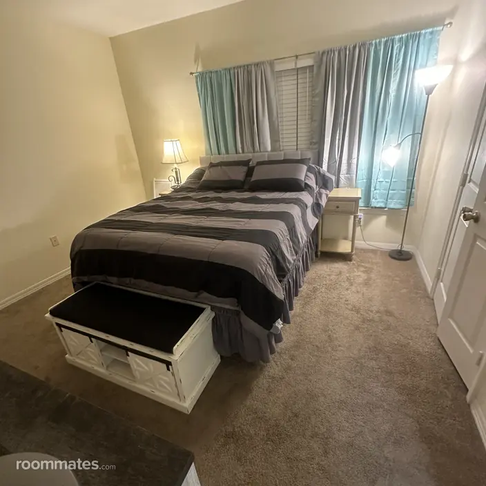 Room for rent in Estero, FL $1100, condo