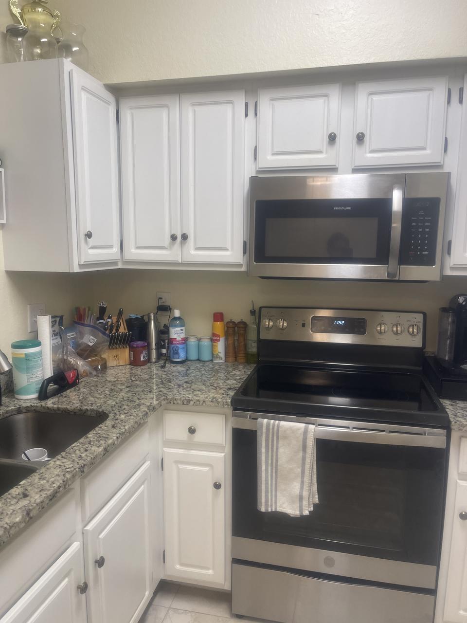 Profile photo 3 of 9