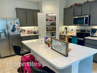 Room for rent in Aubrey, TX $699, house