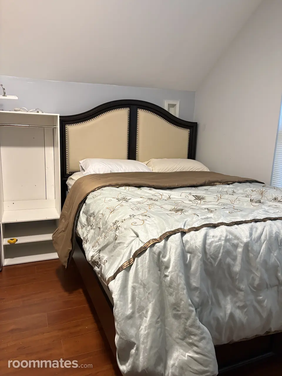 Profile photo 7 of 7