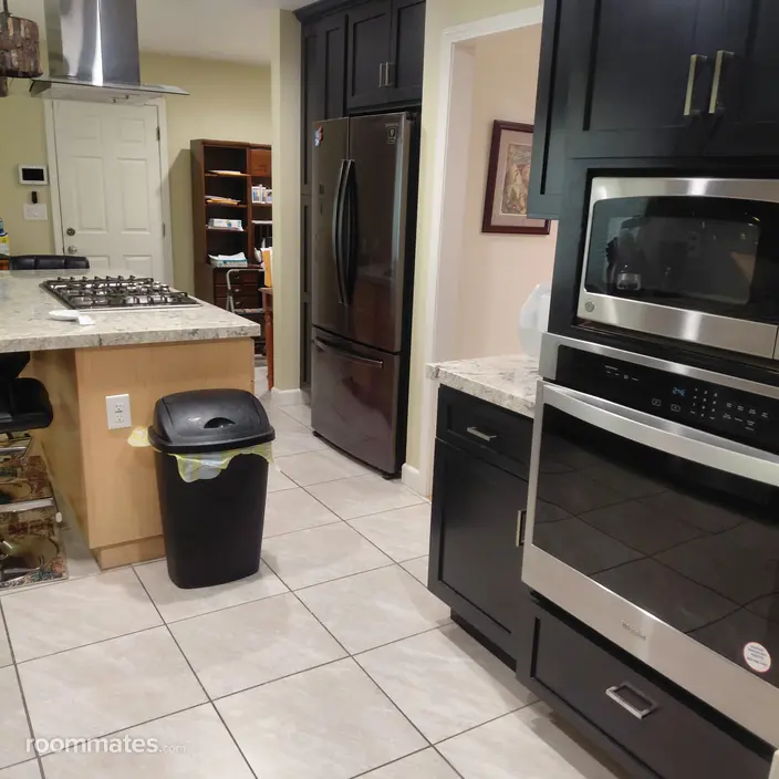 Room for rent in Brea, CA $1500, house
