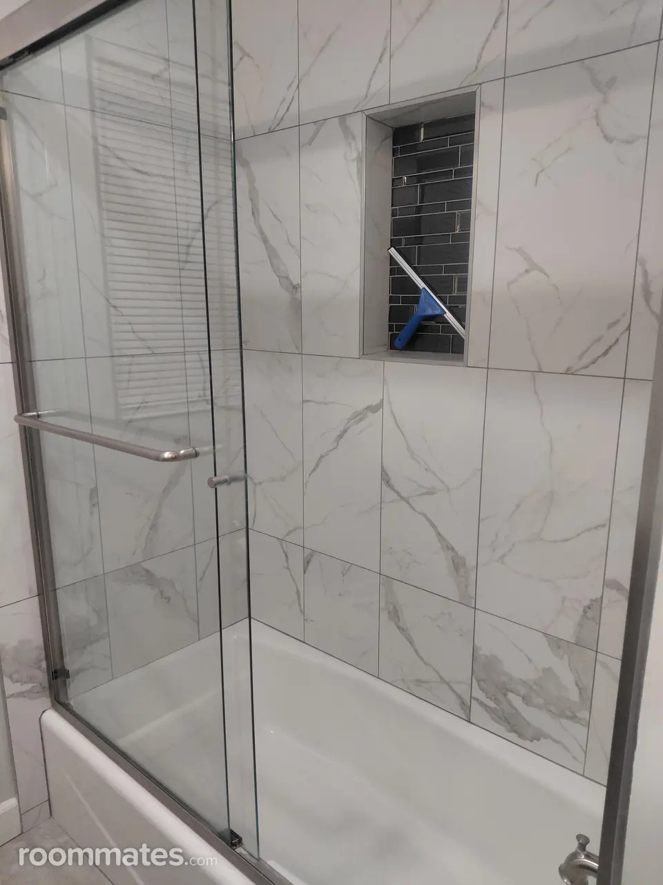 Profile photo 6 of 8