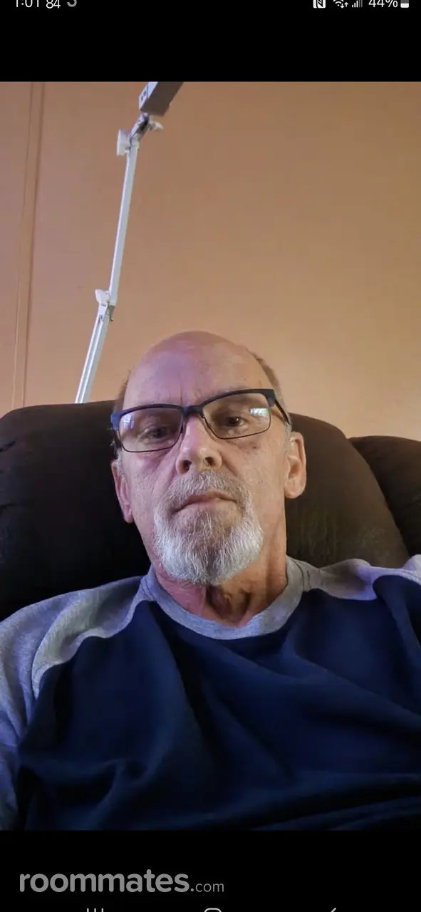 Profile photo 1 of 1