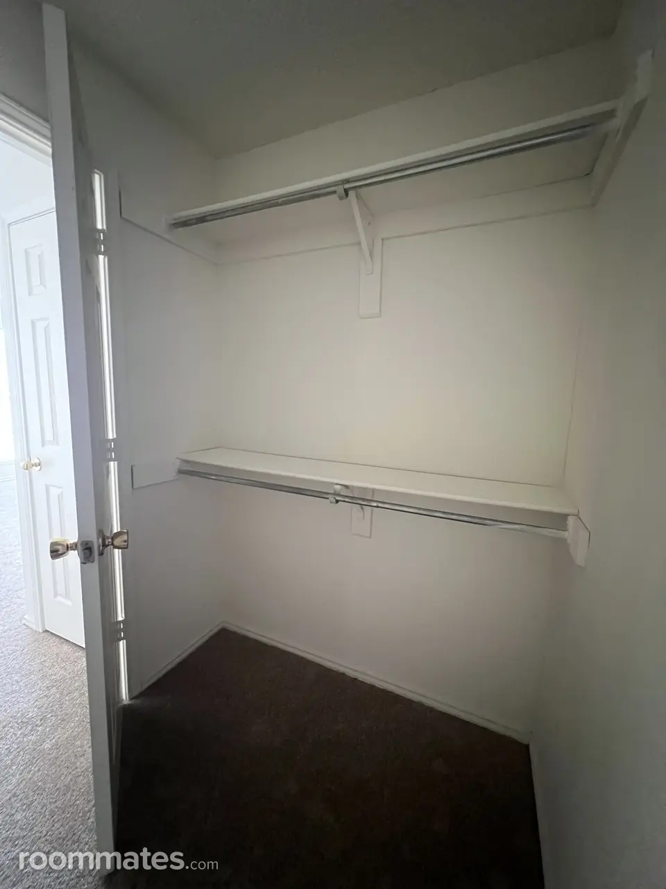 Profile photo 7 of 19