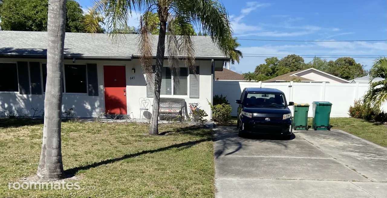 Profile photo 1 of 11