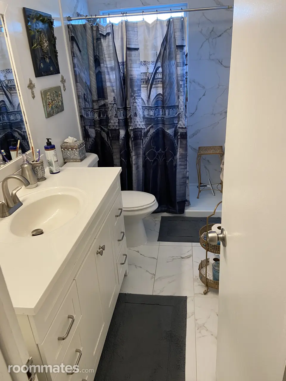 Profile photo 4 of 11