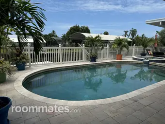 Room for rent in Cortez, FL $2000, house