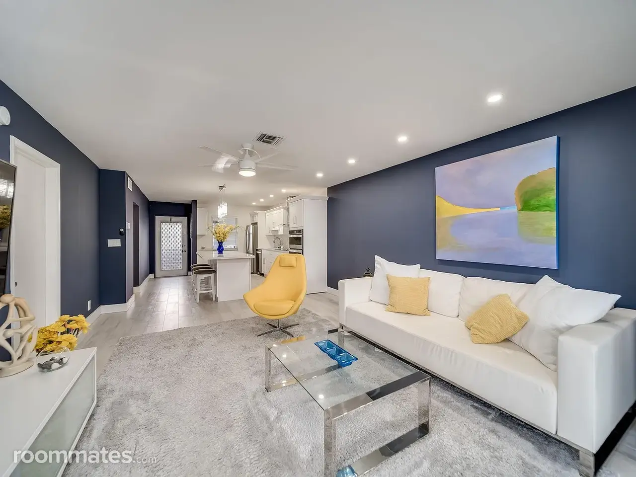 Profile photo 5 of 13