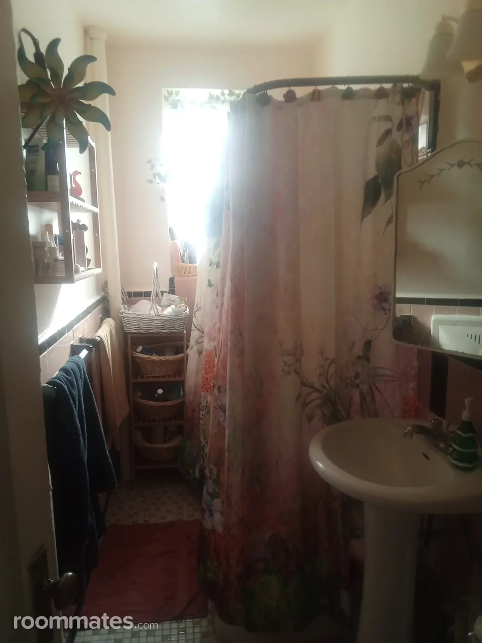 Profile photo 1 of 3