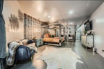 Room for rent in Pembroke Pines, FL $1100, house