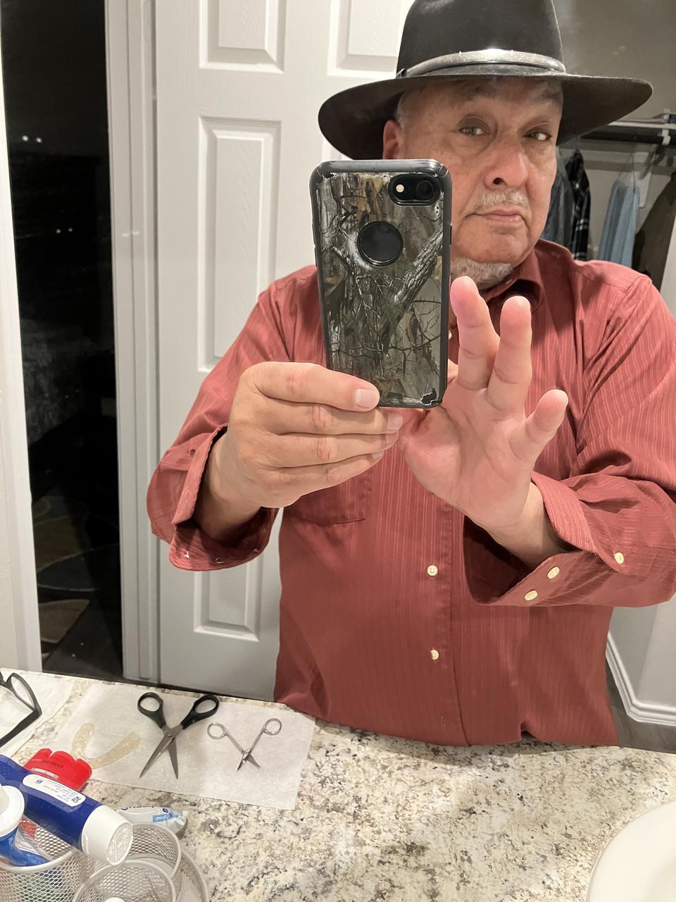 Profile photo 6 of 14