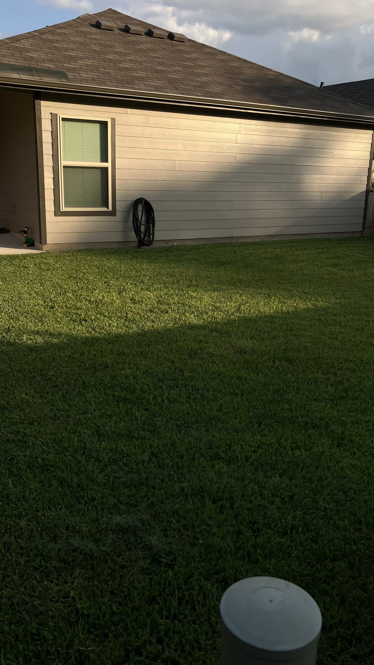 Profile photo 13 of 14