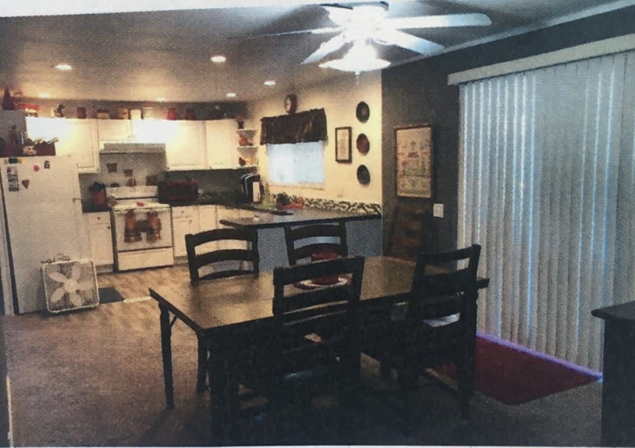 Profile photo 2 of 7