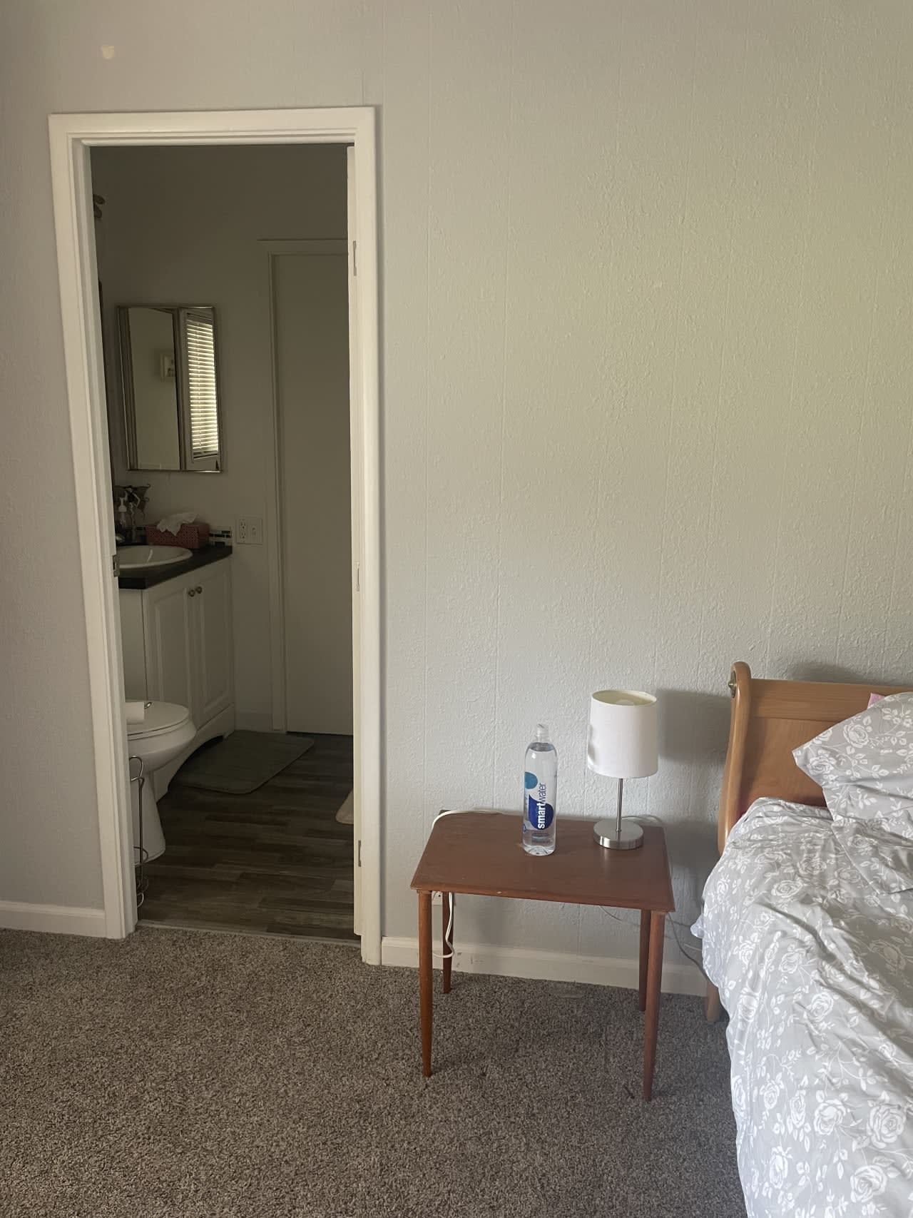 Profile photo 3 of 7