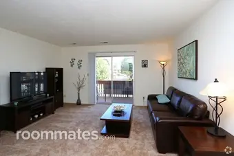 Room for rent in DeKalb, IL $770, apartment