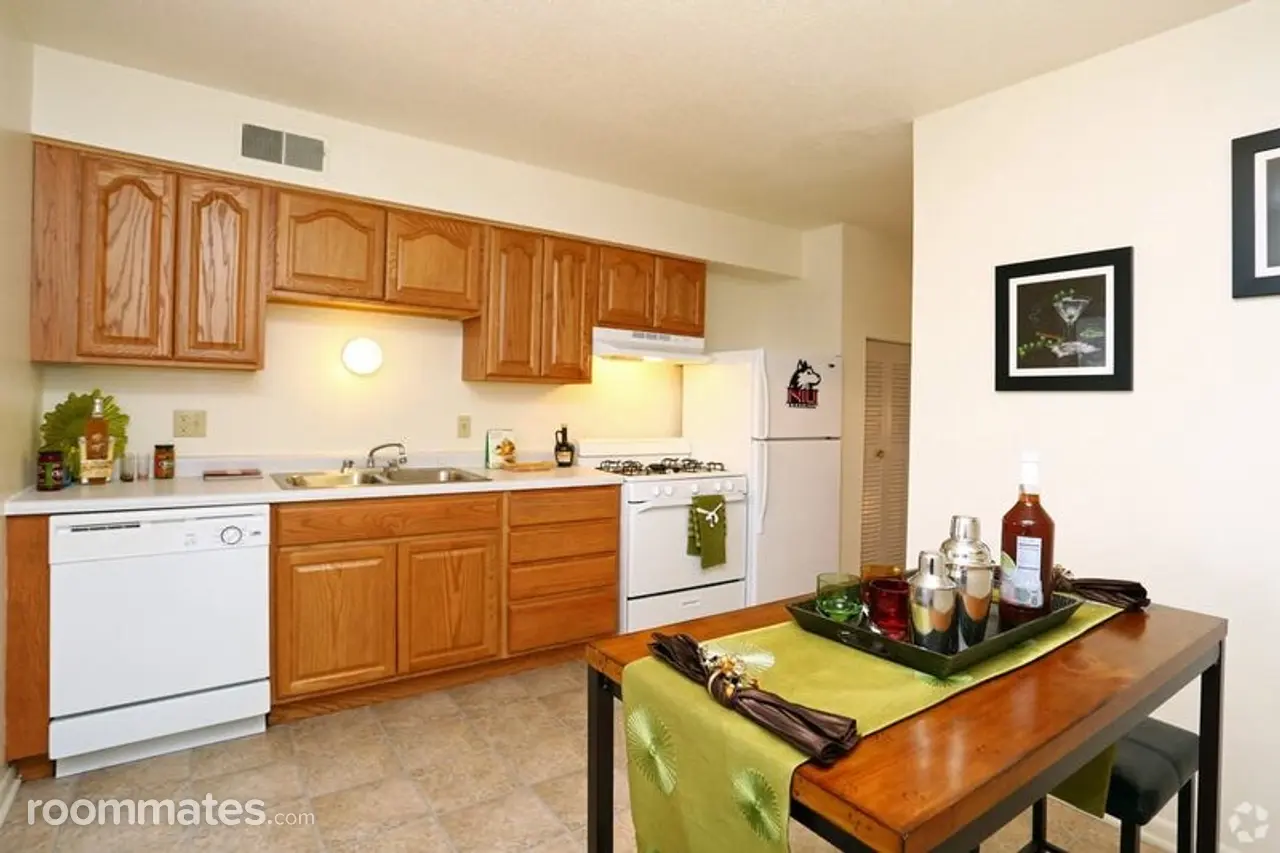 Profile photo 4 of 10