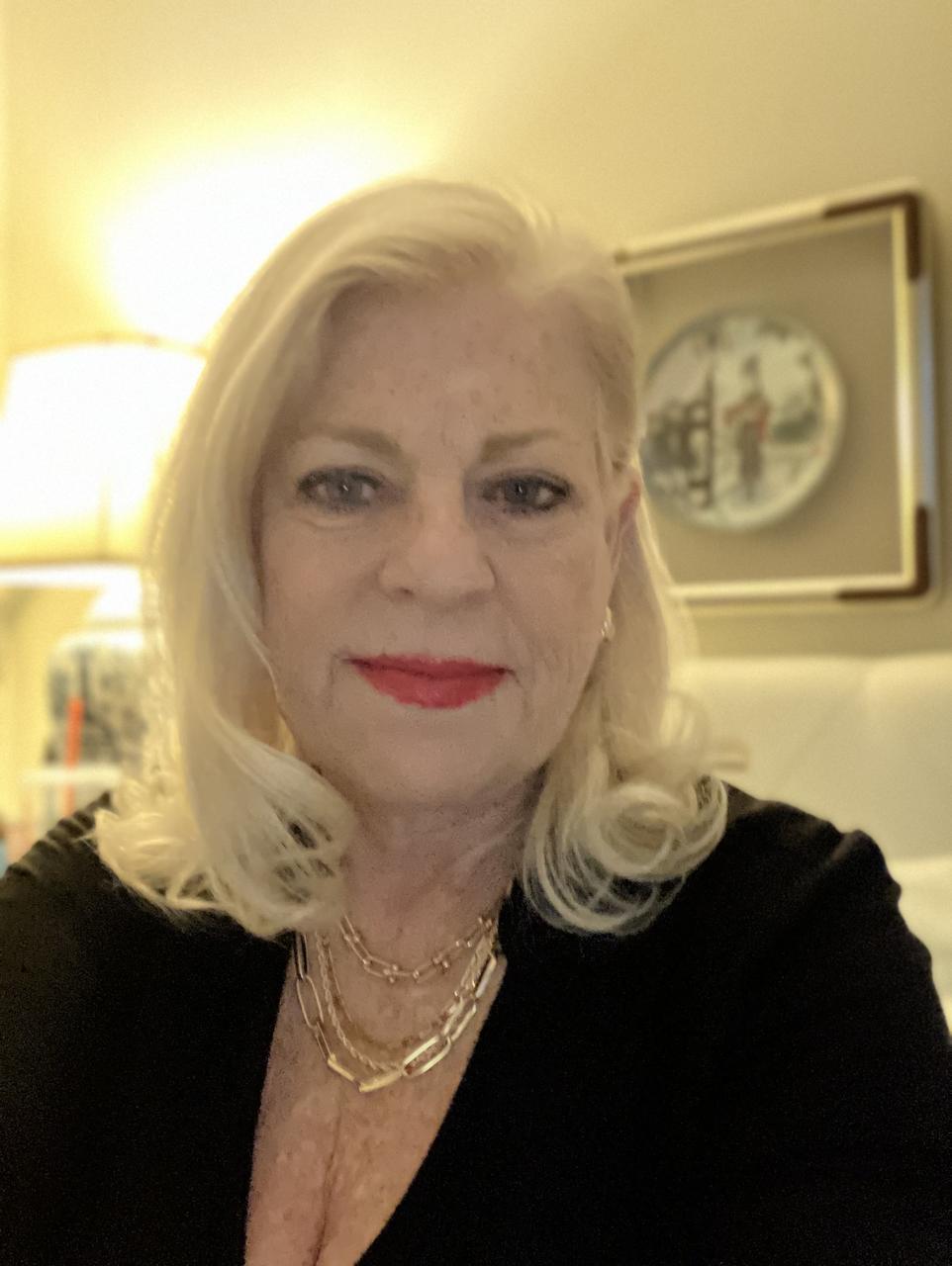 Profile photo 1 of 2