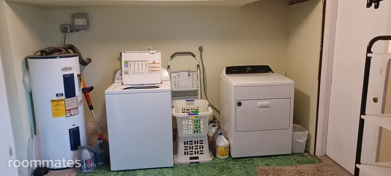 Profile photo 6 of 11