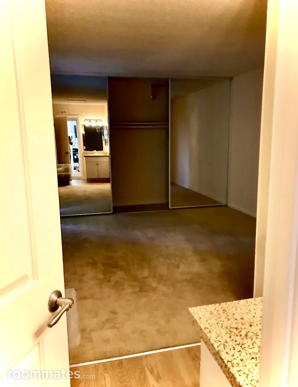 Profile photo 7 of 15