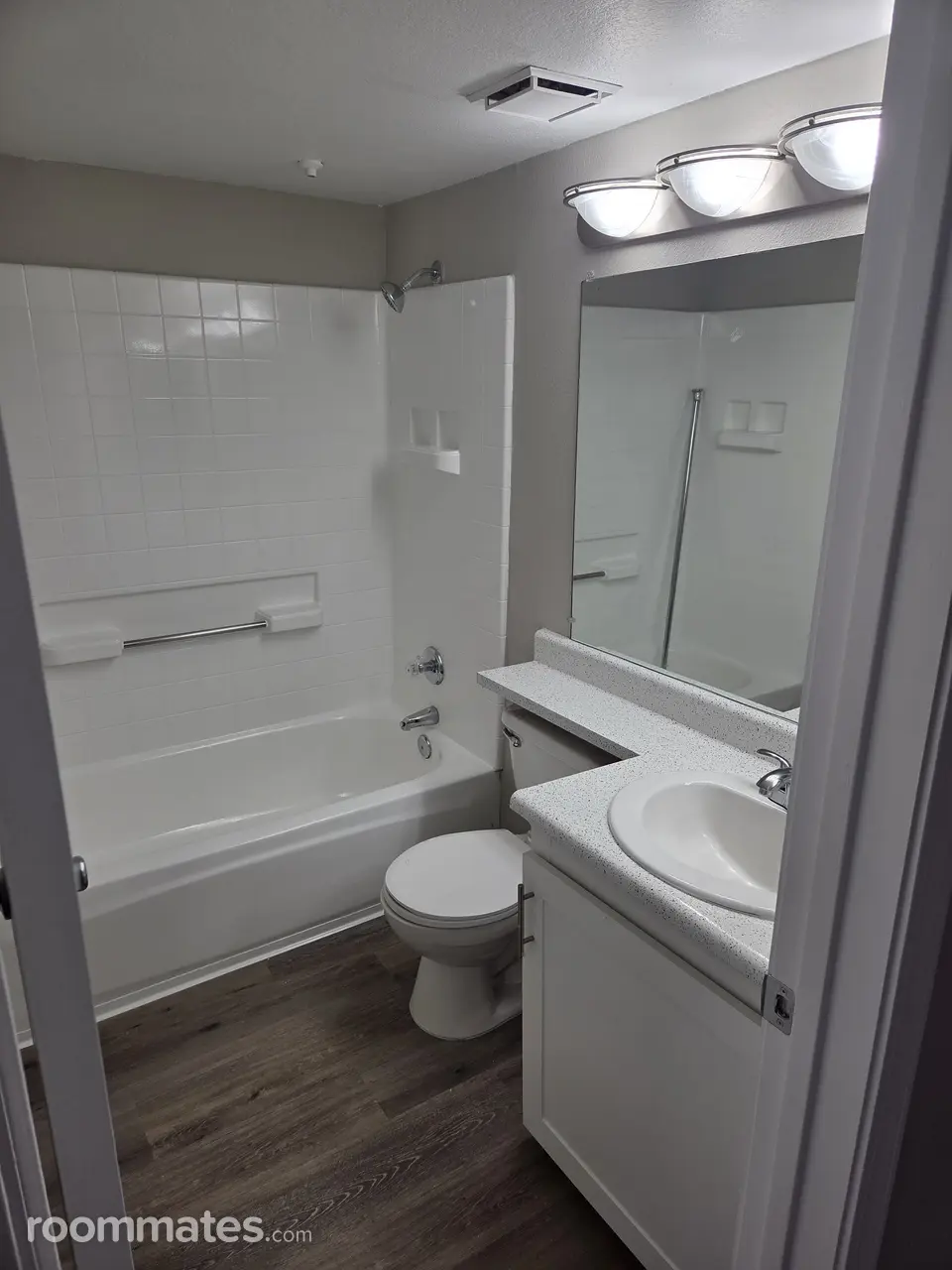 Profile photo 2 of 12