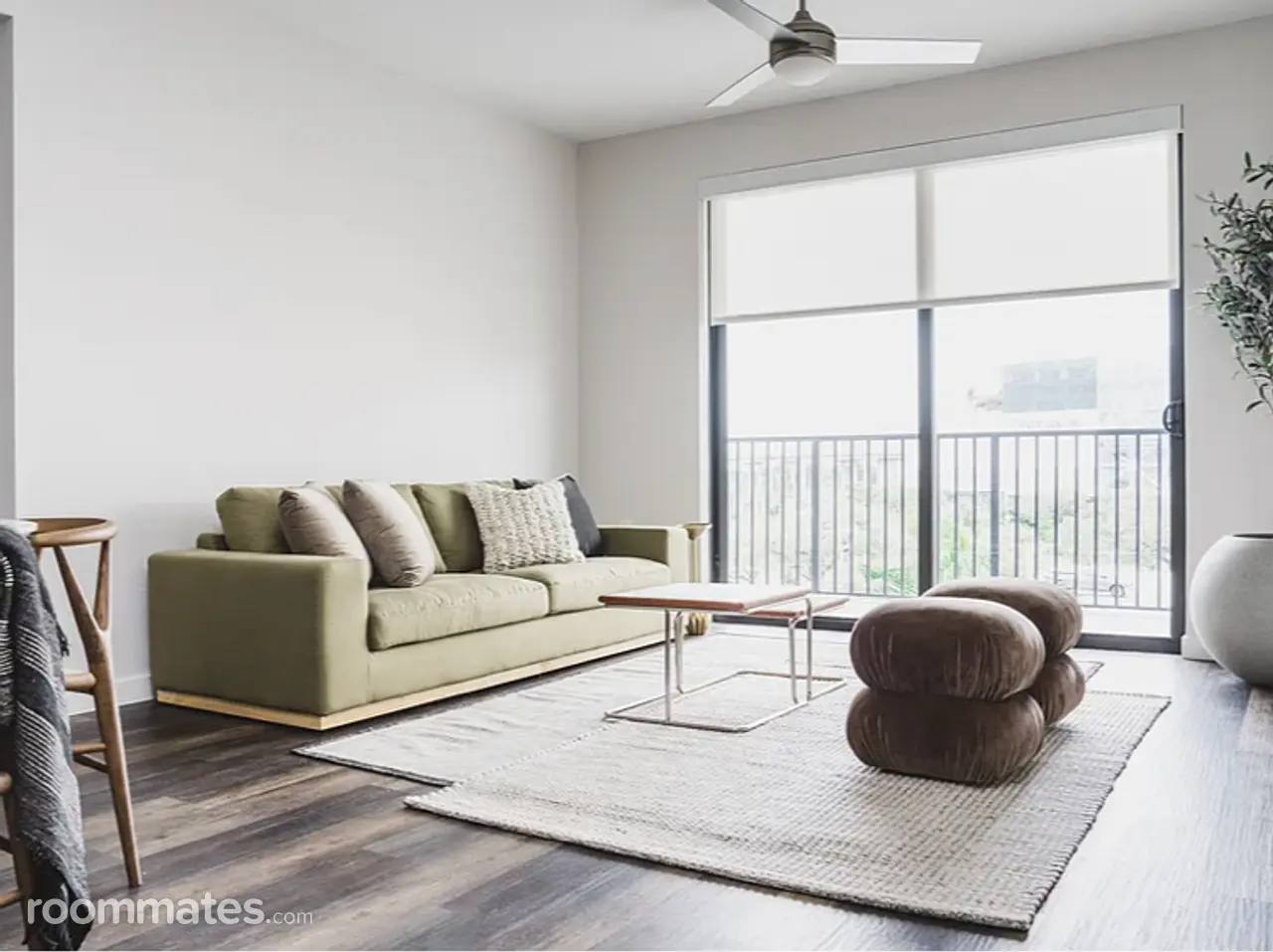 Profile photo 9 of 10