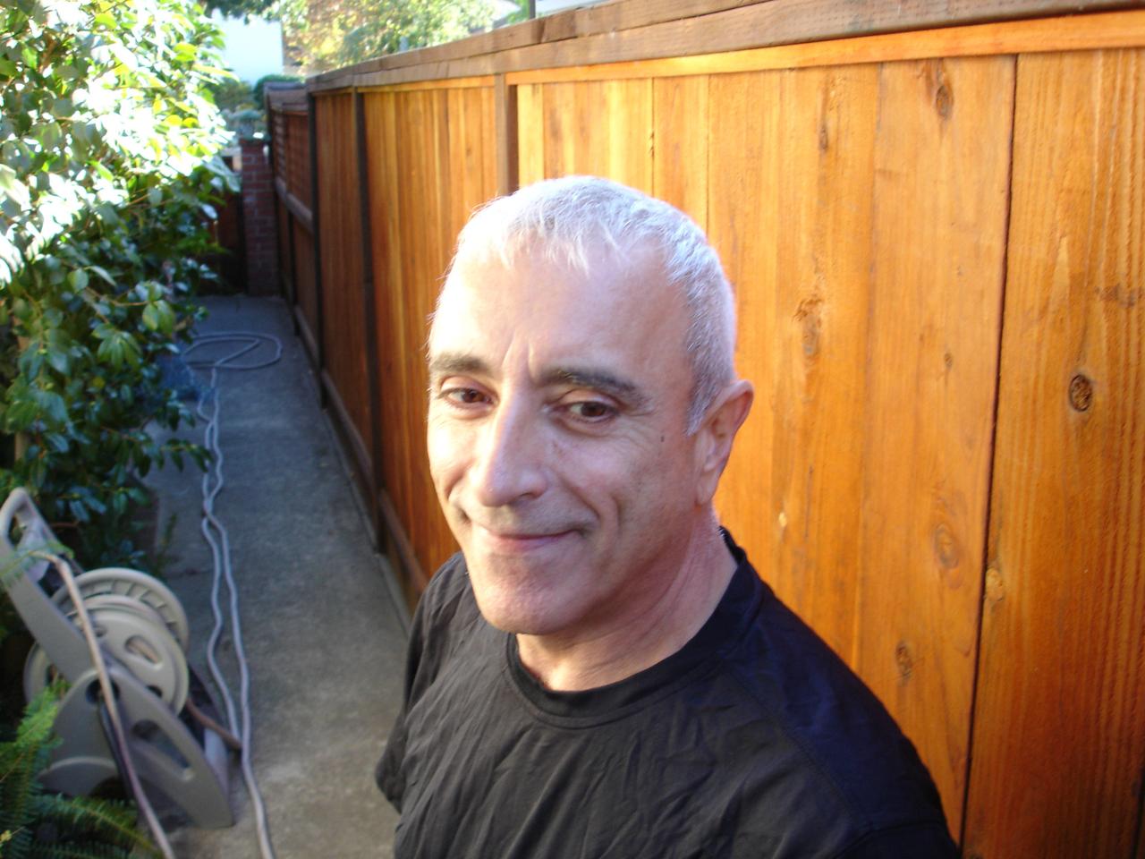 Profile photo 1 of 1