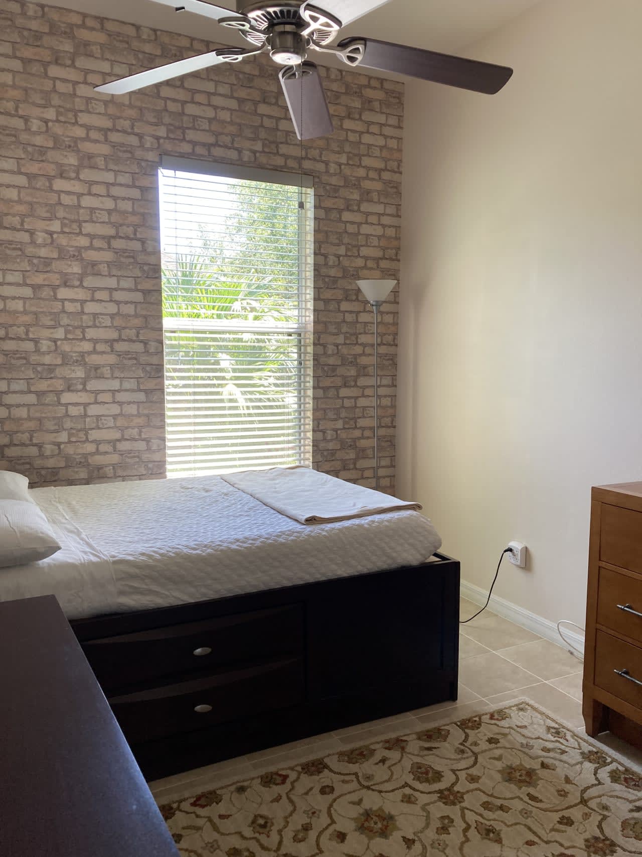 Profile photo 5 of 9