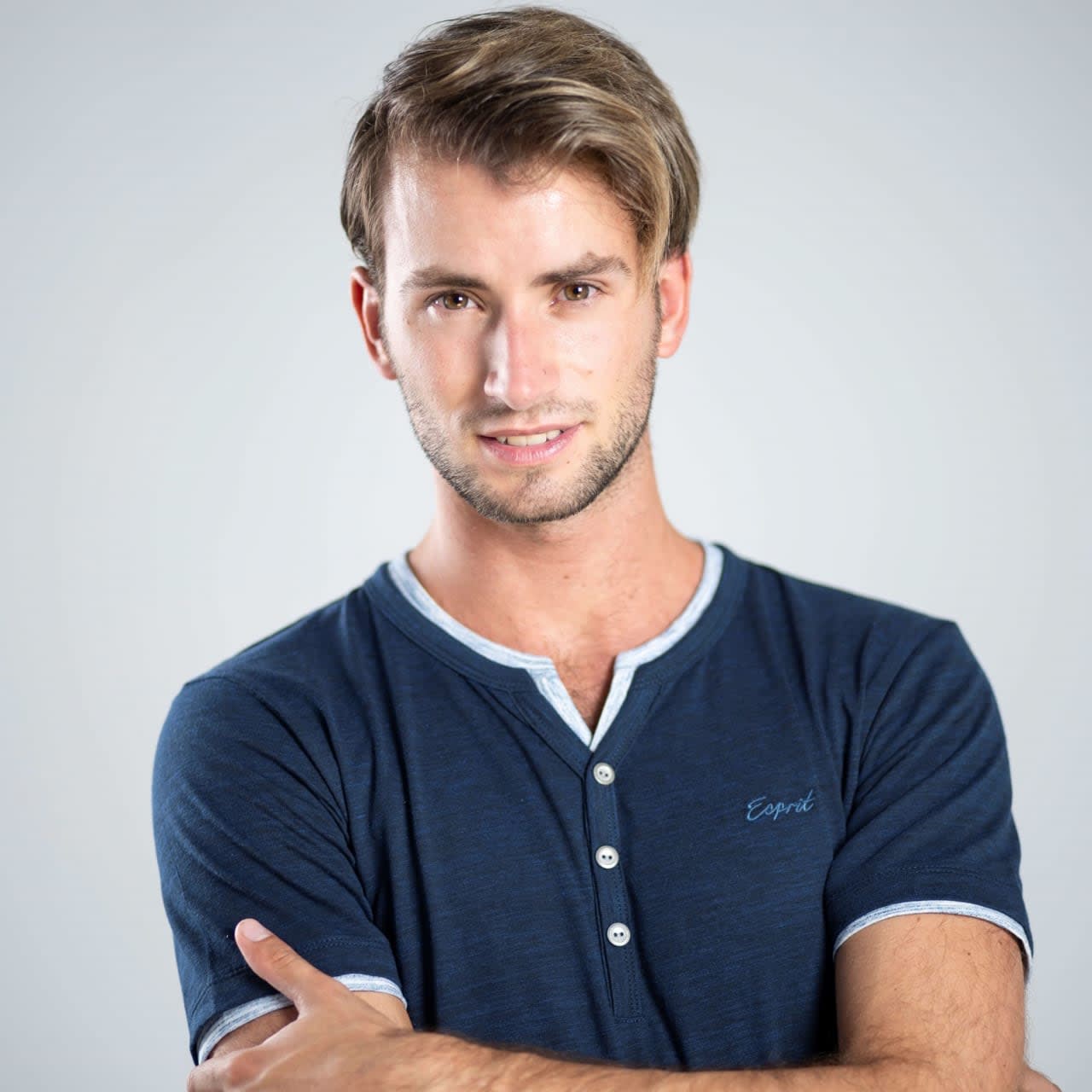 Profile photo 7 of 8