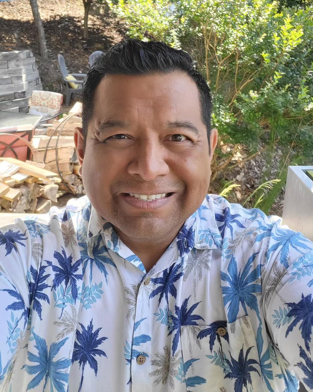 Profile photo 13 of 15