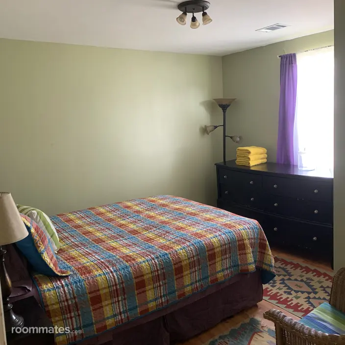Room for rent in New Orleans, LA $650, house