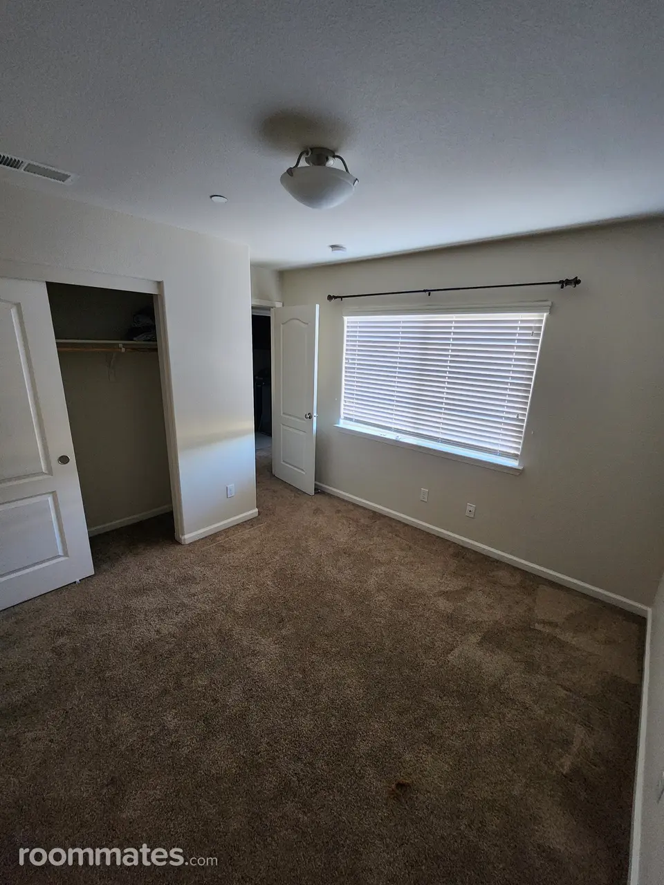 Profile photo 3 of 4