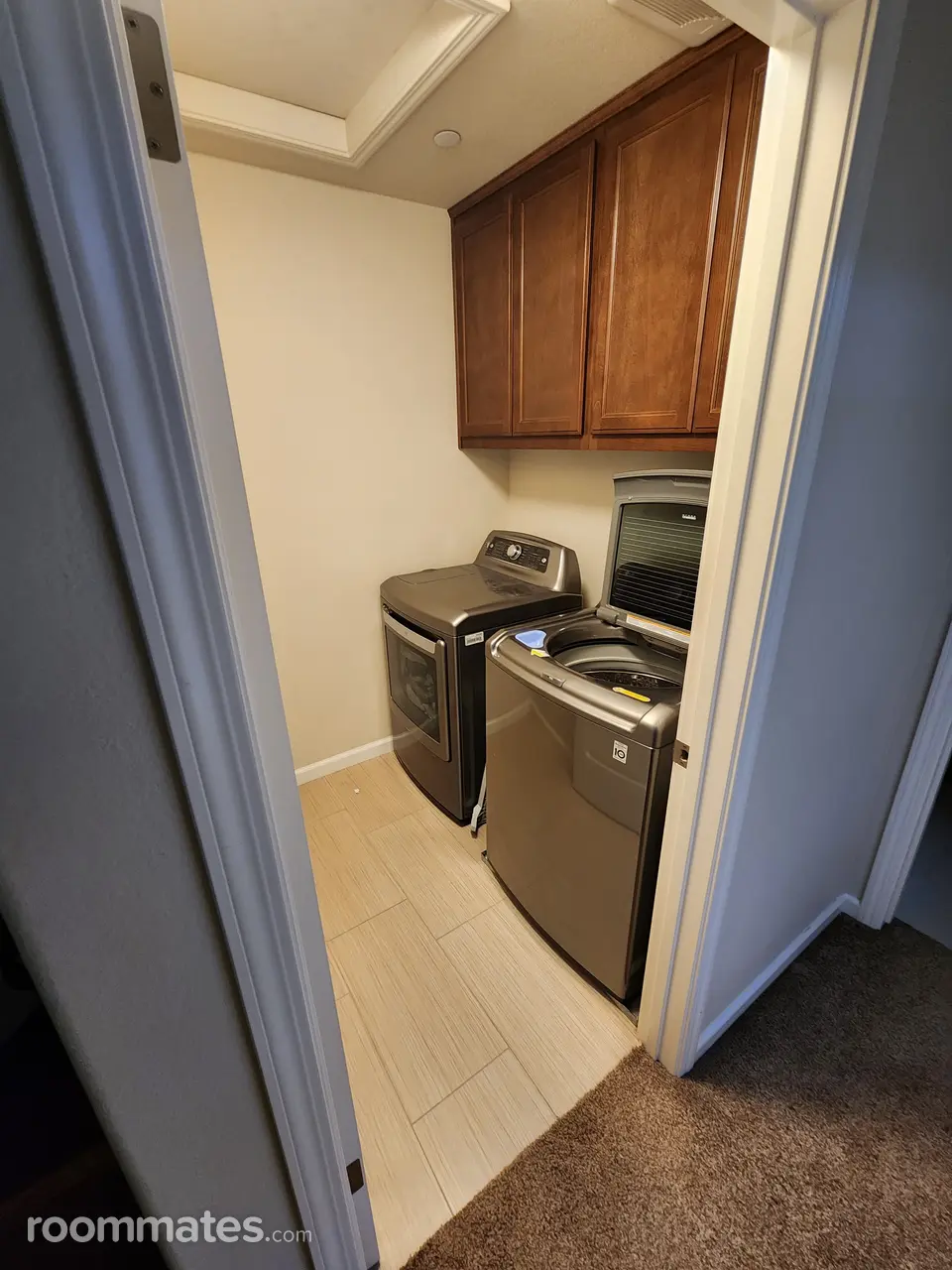 Profile photo 2 of 4