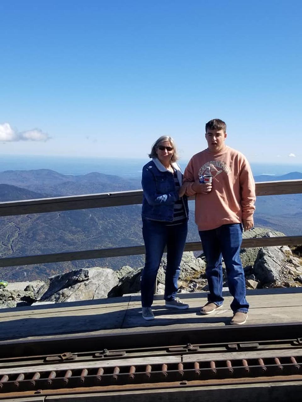 Profile photo 10 of 14