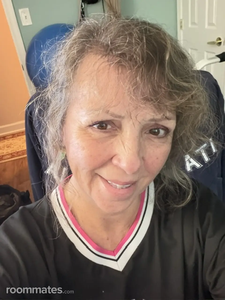 Profile photo 11 of 11