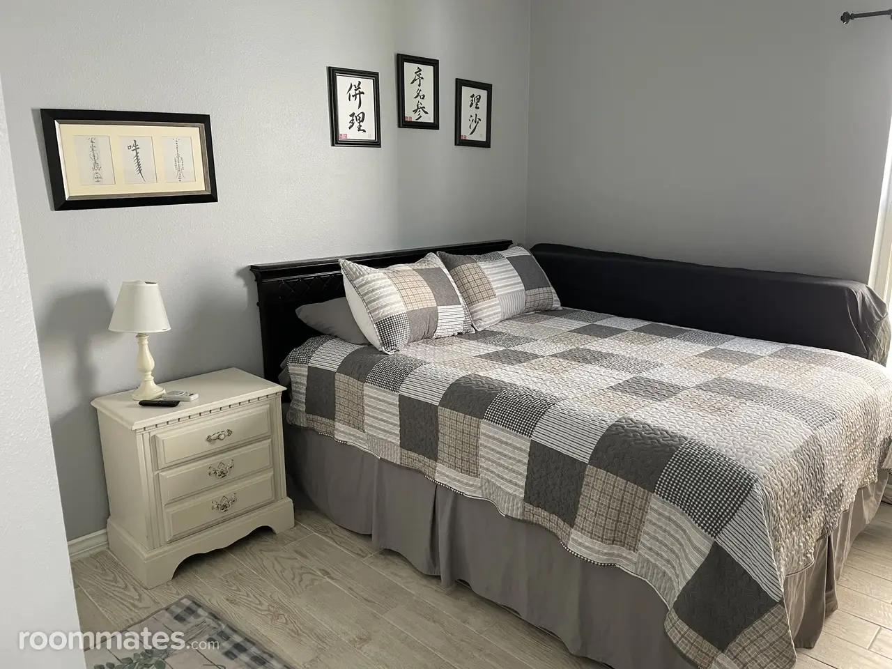 Profile photo 7 of 11