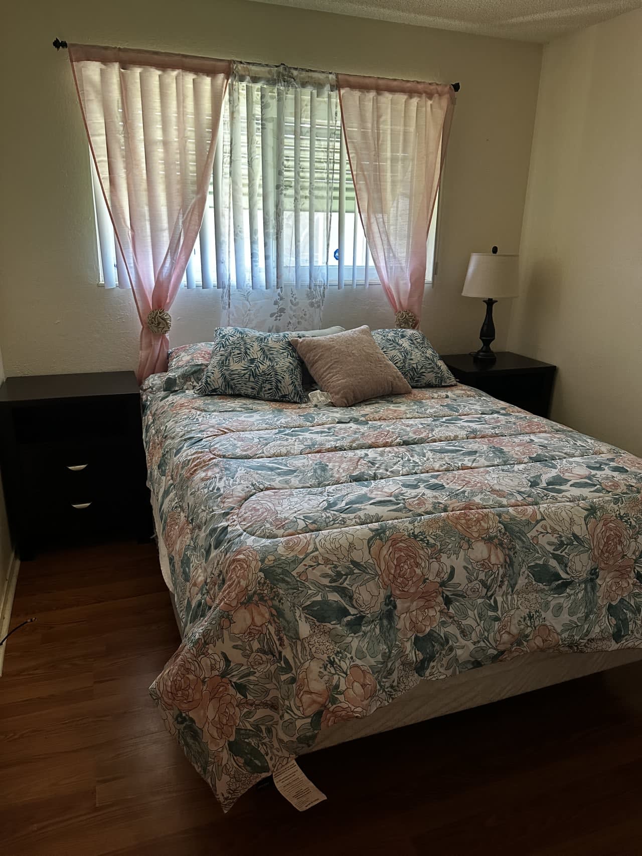 Profile photo 14 of 15