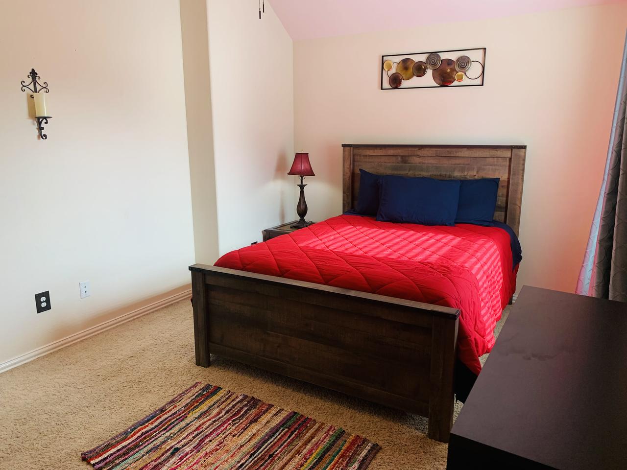 Profile photo 8 of 10