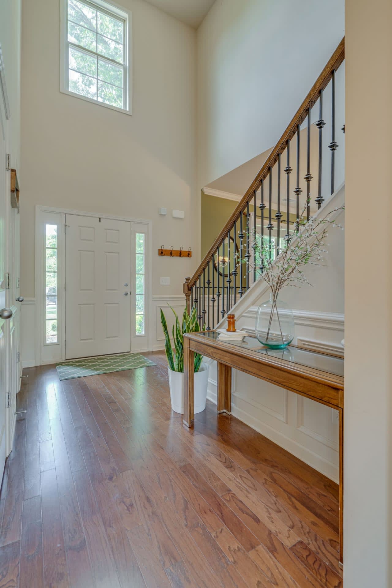 Profile photo 4 of 10