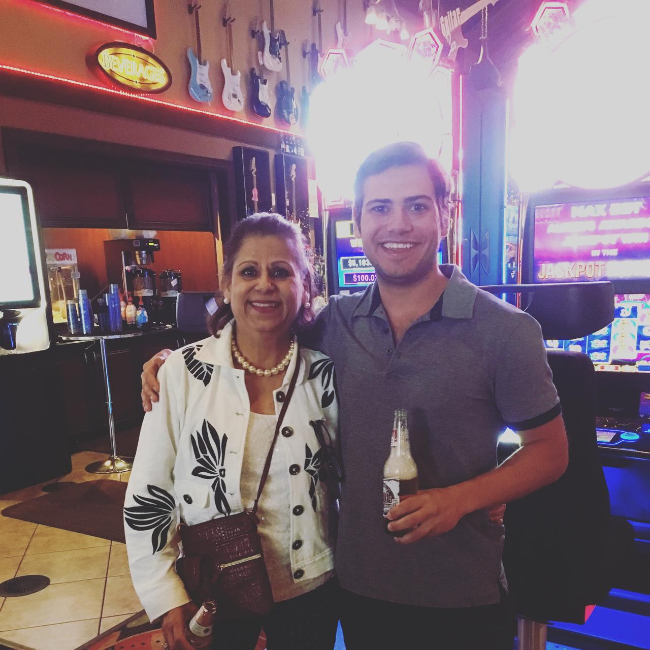 Profile photo 11 of 13