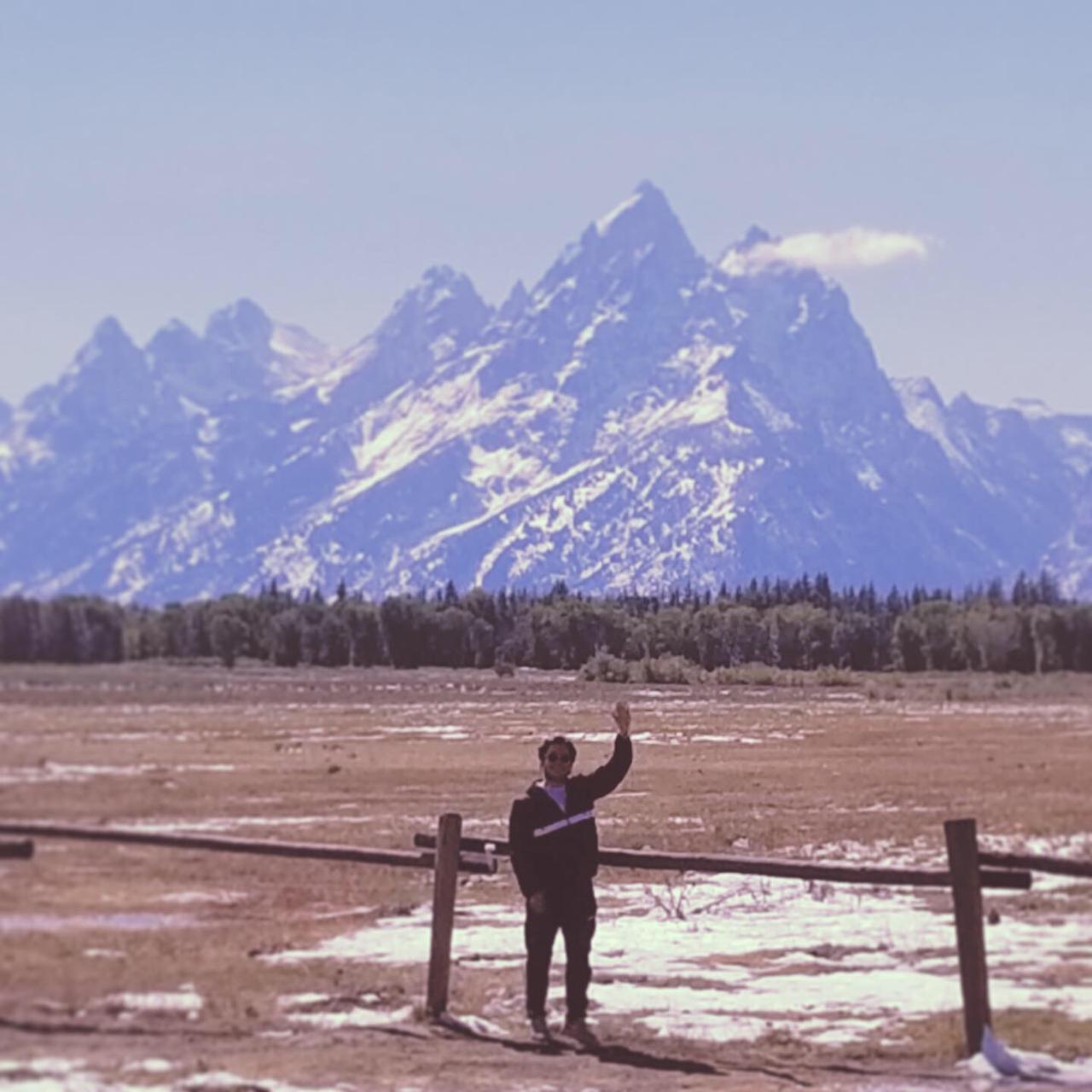 Profile photo 12 of 13