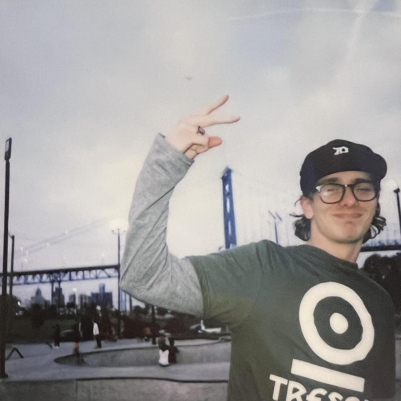 Profile photo 9 of 11