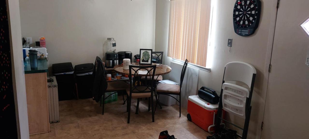 Profile photo 4 of 11