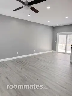 Room for rent in Gastonia, NC $750, house