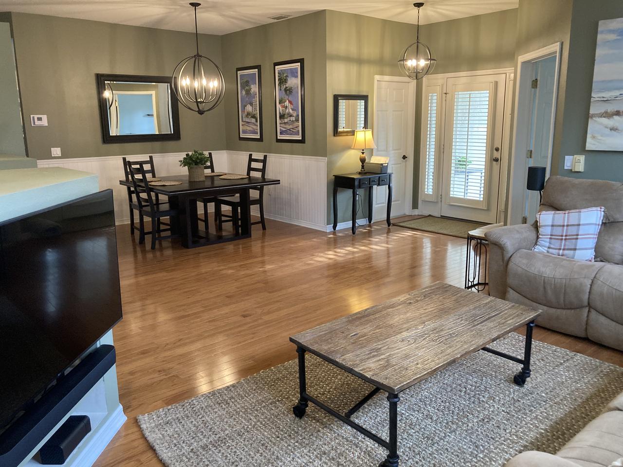 Profile photo 4 of 11