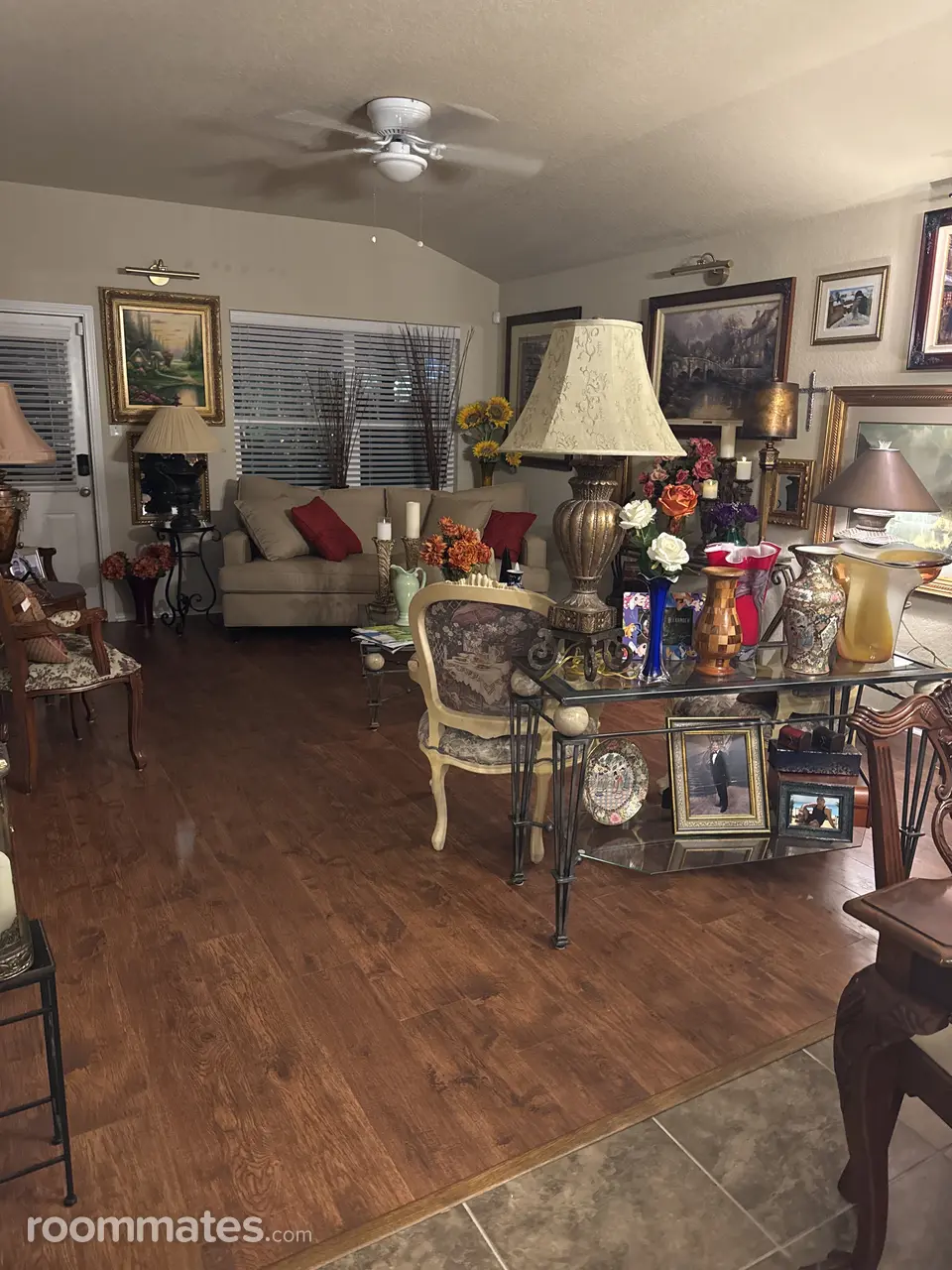 Profile photo 14 of 16