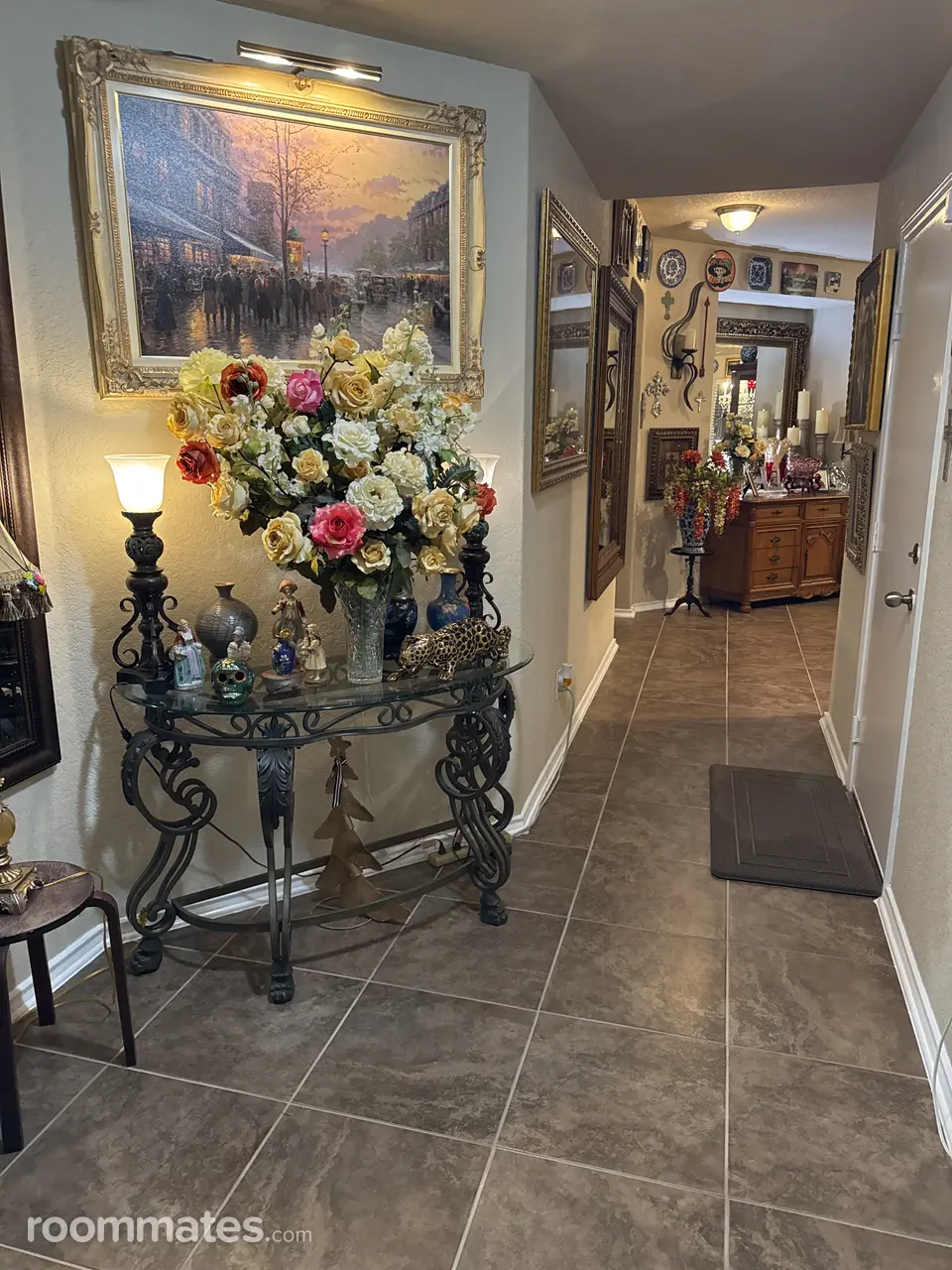 Profile photo 13 of 16