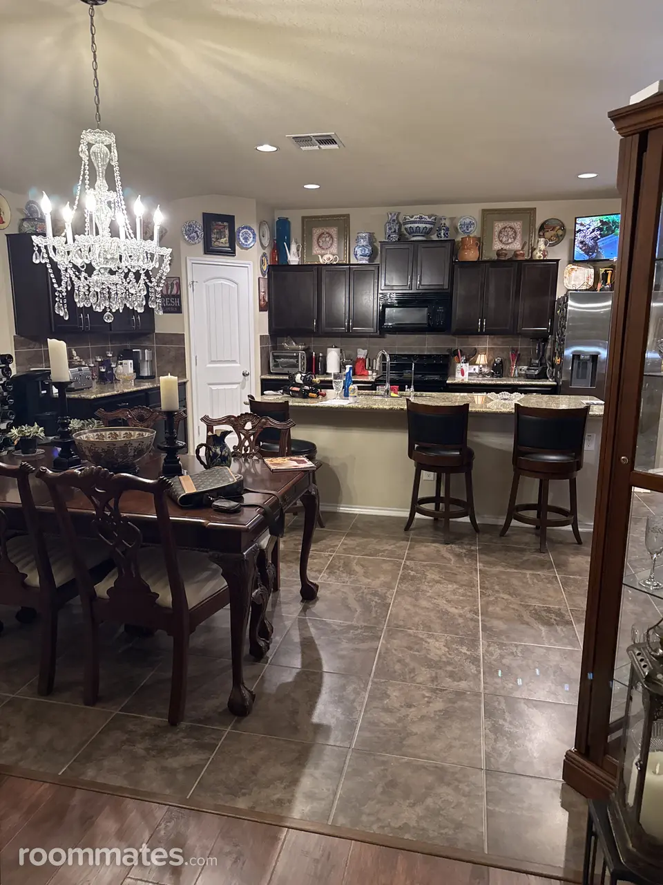 Profile photo 15 of 16