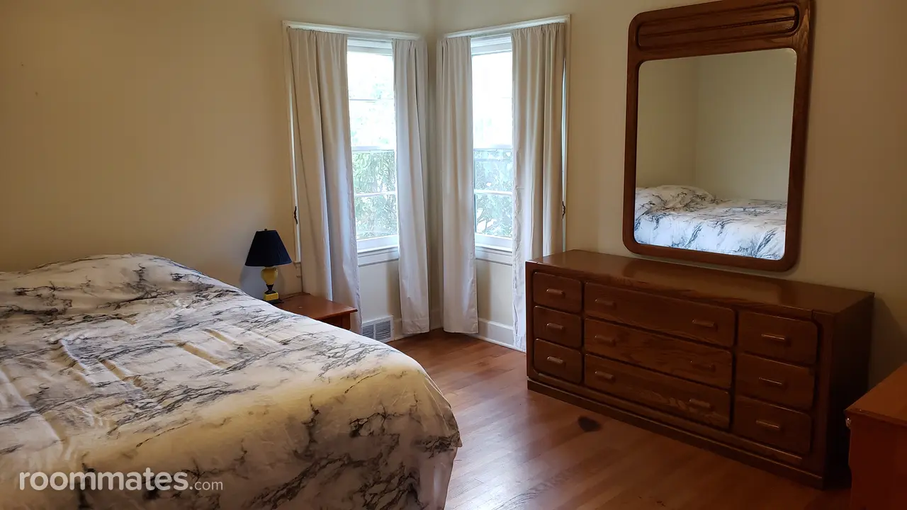 Profile photo 1 of 12