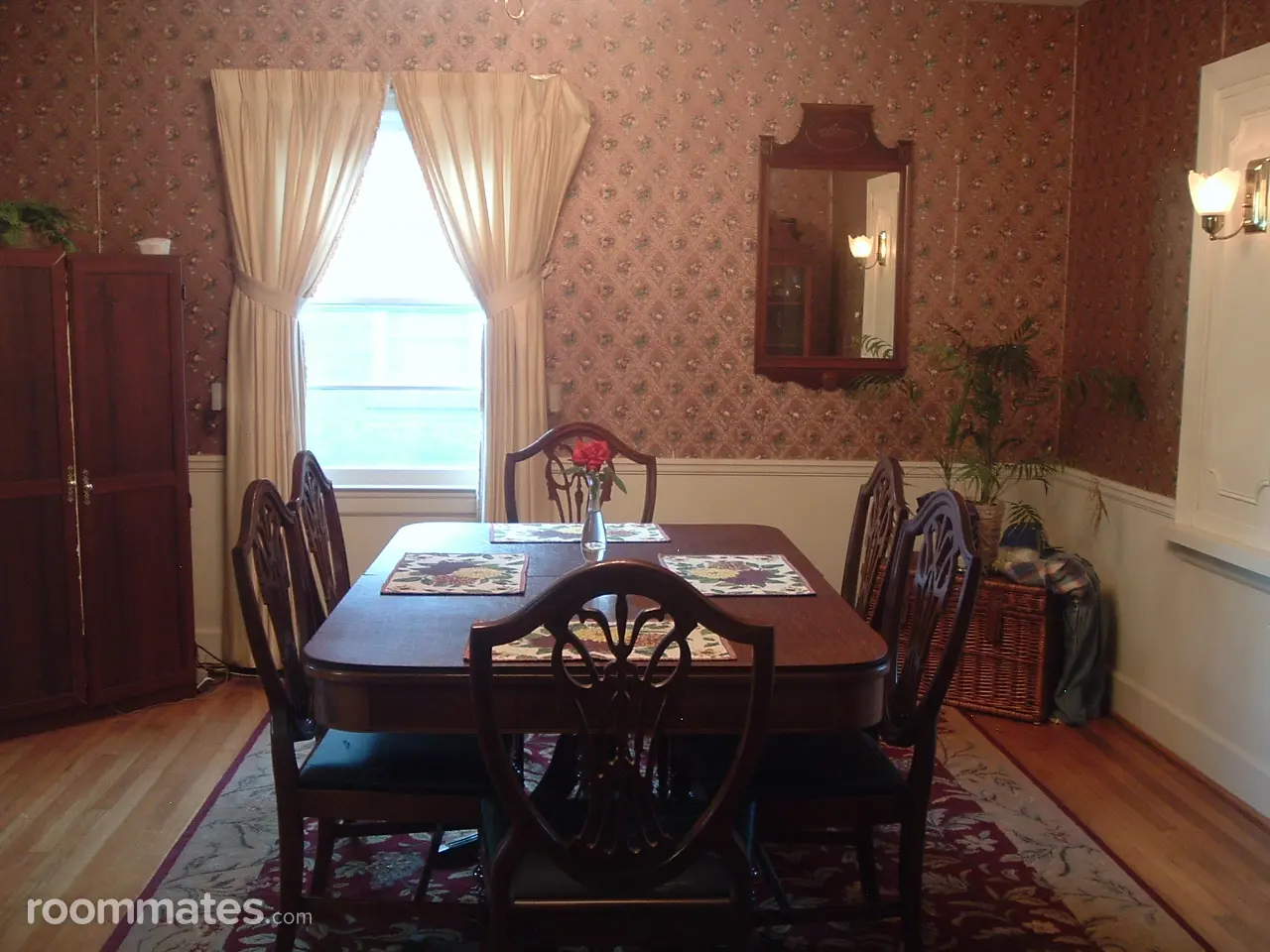 Profile photo 8 of 10